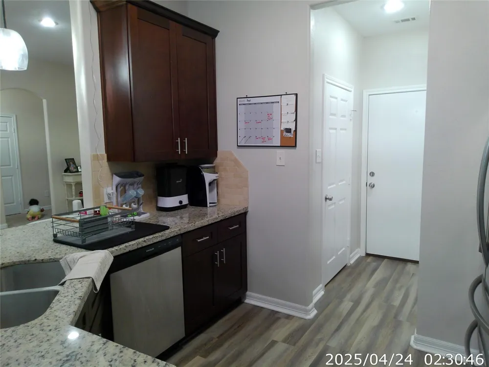 1027 Wallace Street Columbus, TX 78934