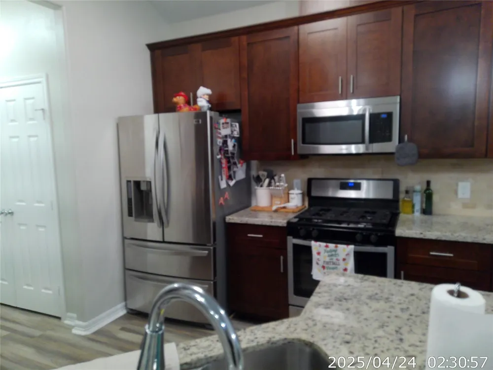 1027 Wallace Street Columbus, TX 78934