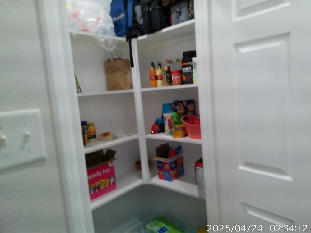 1027 Wallace Street Columbus, TX 78934