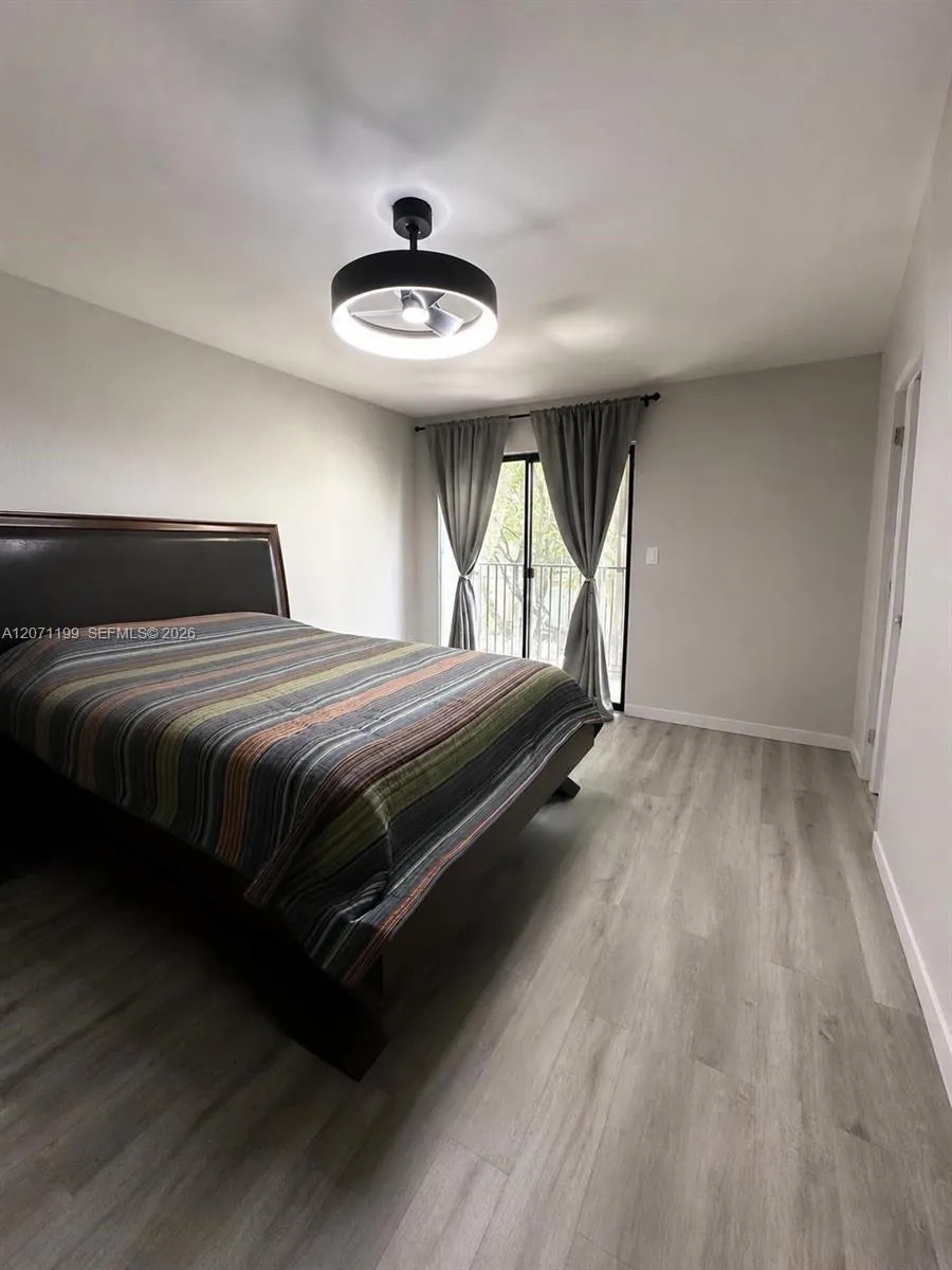 13290 NW 7th St Plantation, FL 33325
