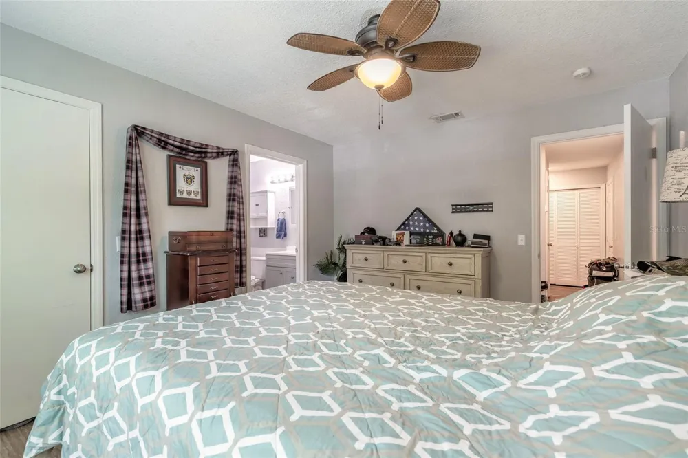 1401 S PALMETTO AVENUE #300 Daytona Beach, FL 32114