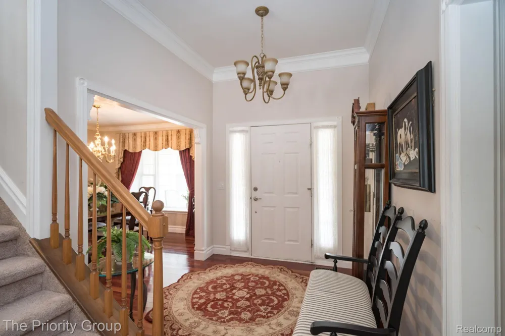 1761 Twin Lakes Boulevard E Oxford Charter Township, MI 48371