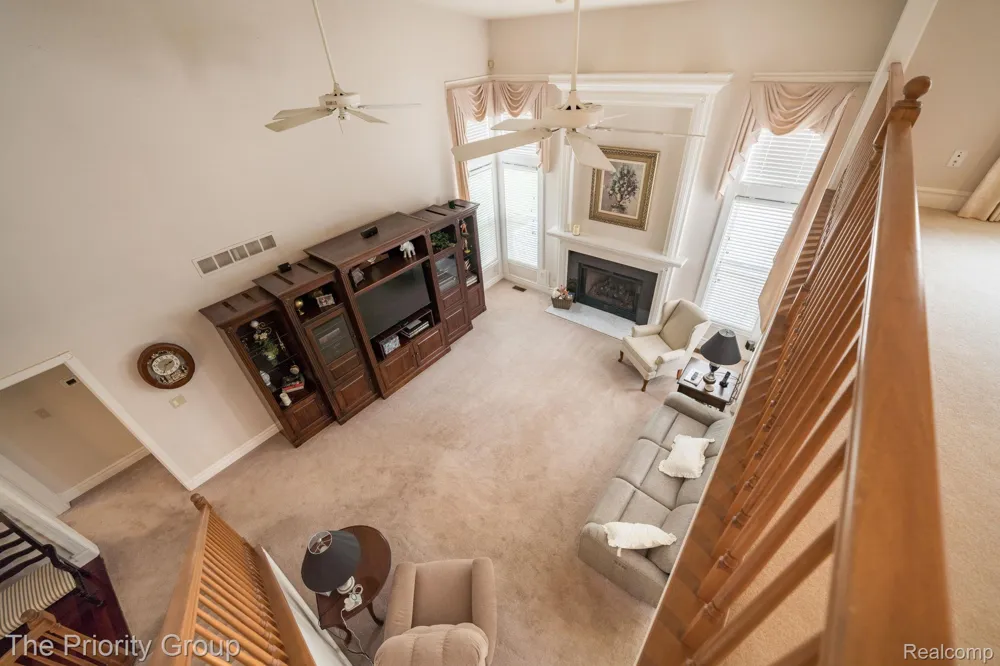 1761 Twin Lakes Boulevard E Oxford Charter Township, MI 48371