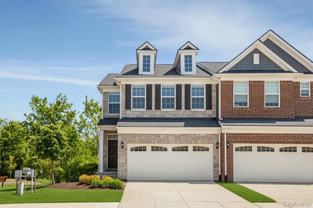 43583 Chancellor Lane Novi City, MI 48375