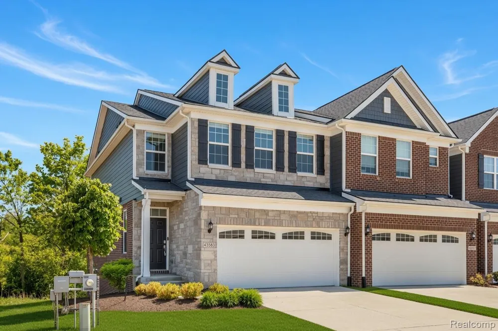 43583 Chancellor Lane Novi City, MI 48375