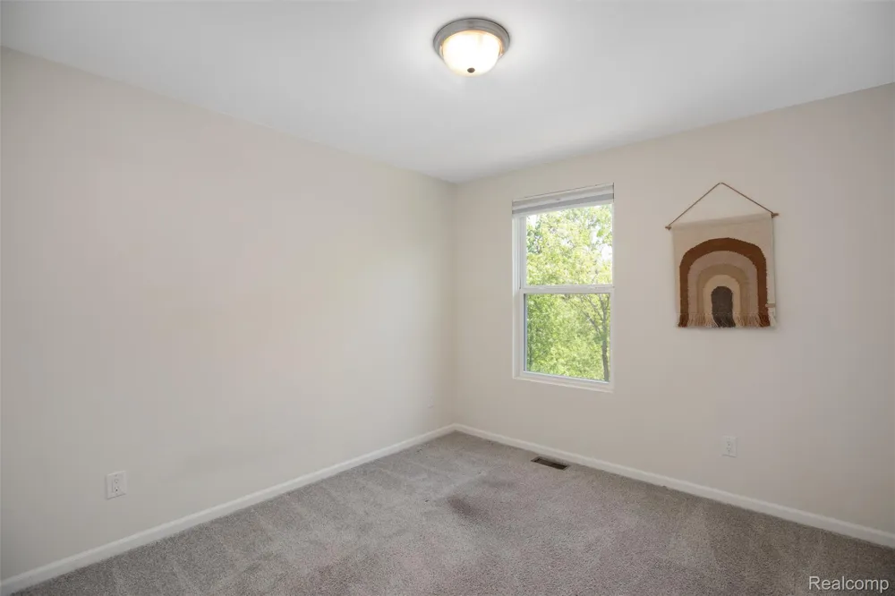 43583 Chancellor Lane Novi City, MI 48375