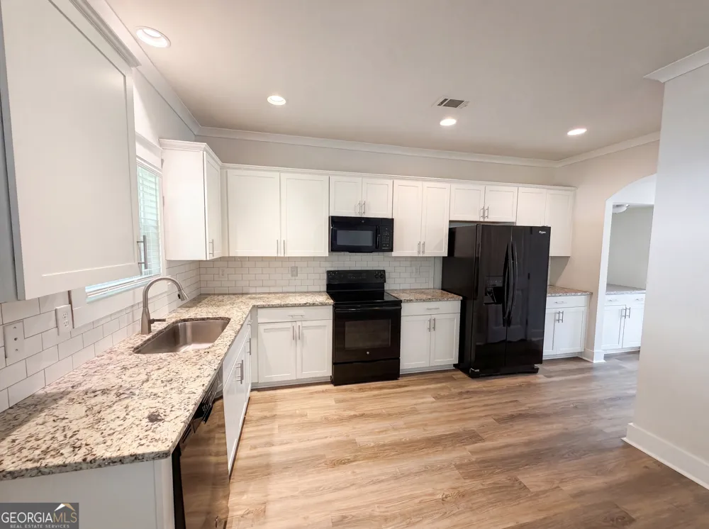 239 Stonecreek BND Monroe, GA 30655