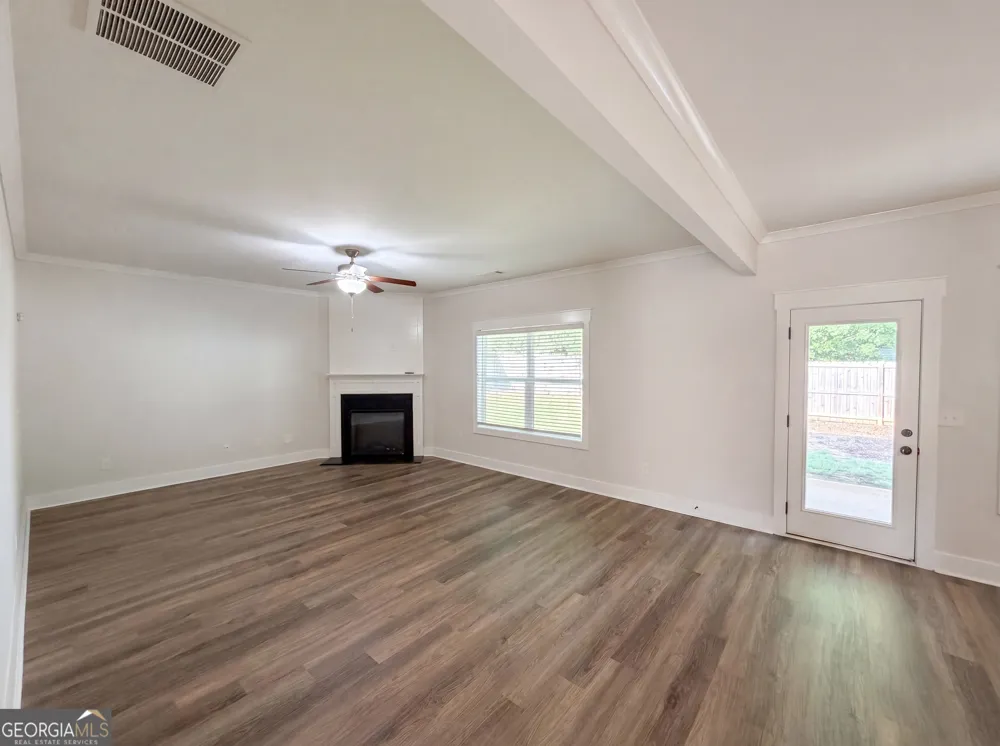 239 Stonecreek BND Monroe, GA 30655