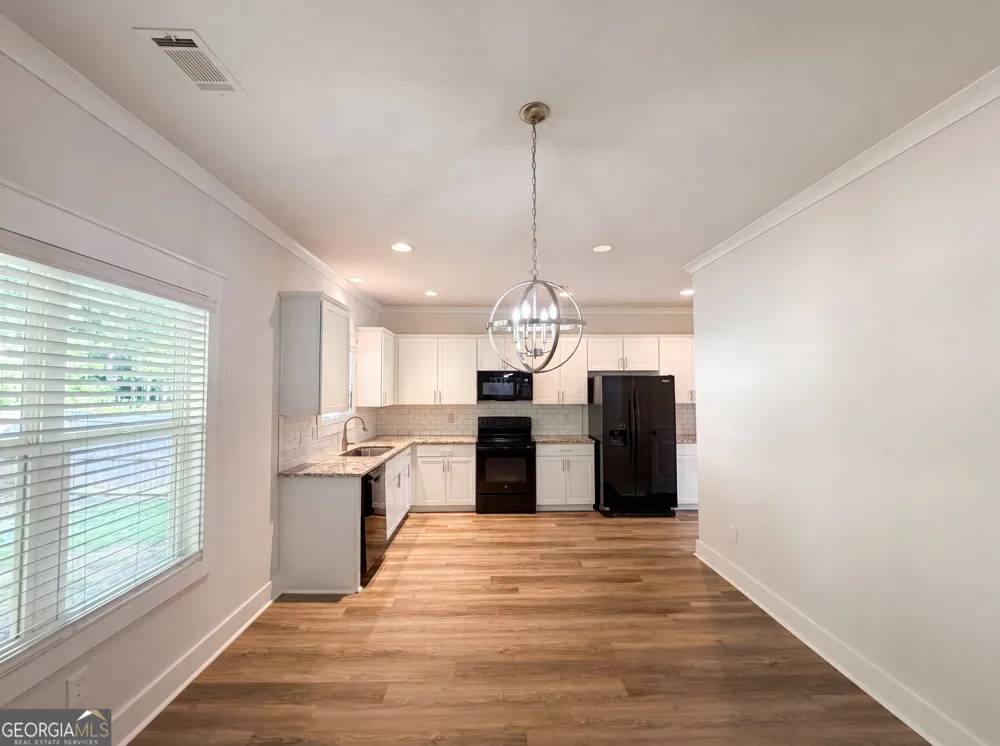 239 Stonecreek BND Monroe, GA 30655