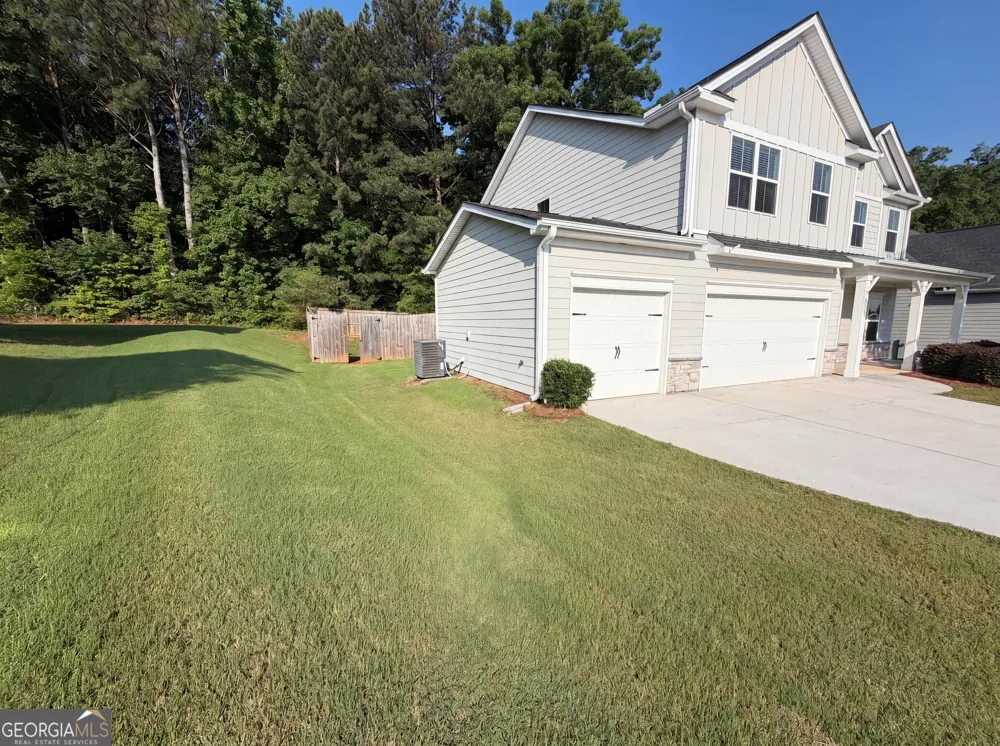 239 Stonecreek BND Monroe, GA 30655