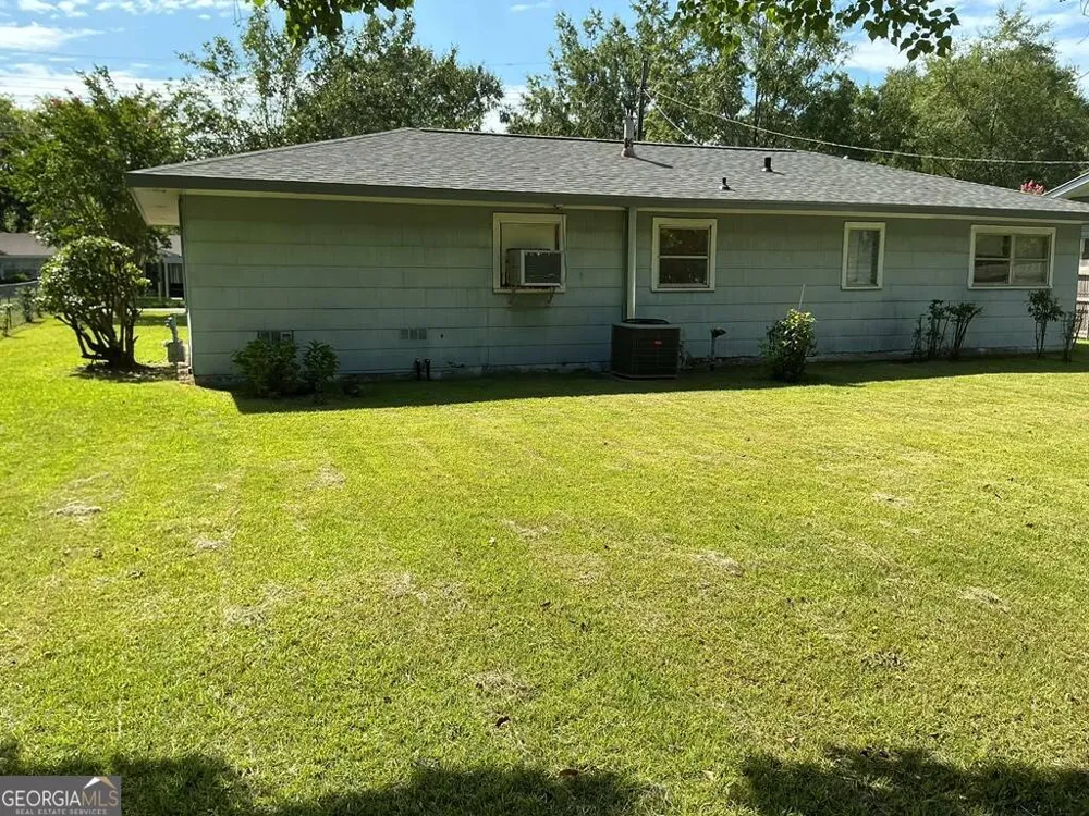 108 Sunset DR Eufaula, AL 36027
