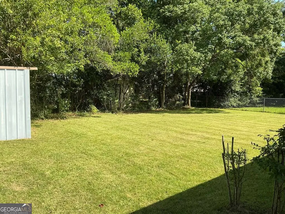 108 Sunset DR Eufaula, AL 36027