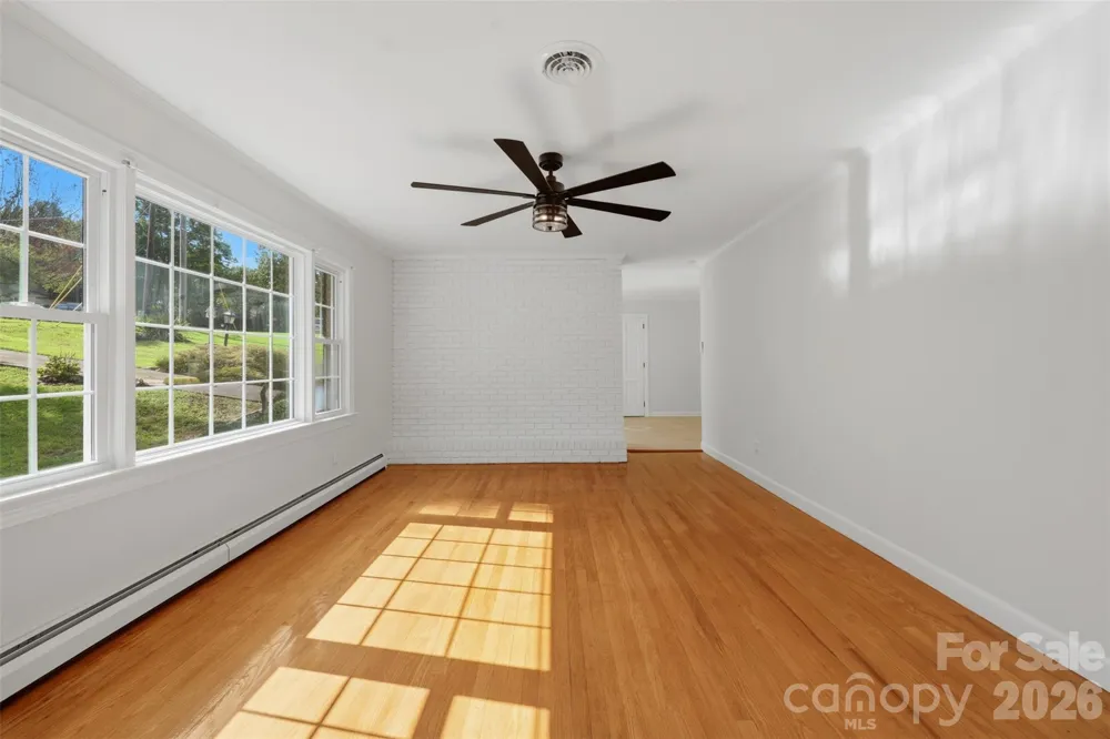 401 S East End Avenue Statesville, NC 28677