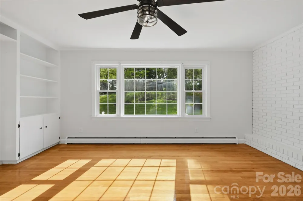 401 S East End Avenue Statesville, NC 28677