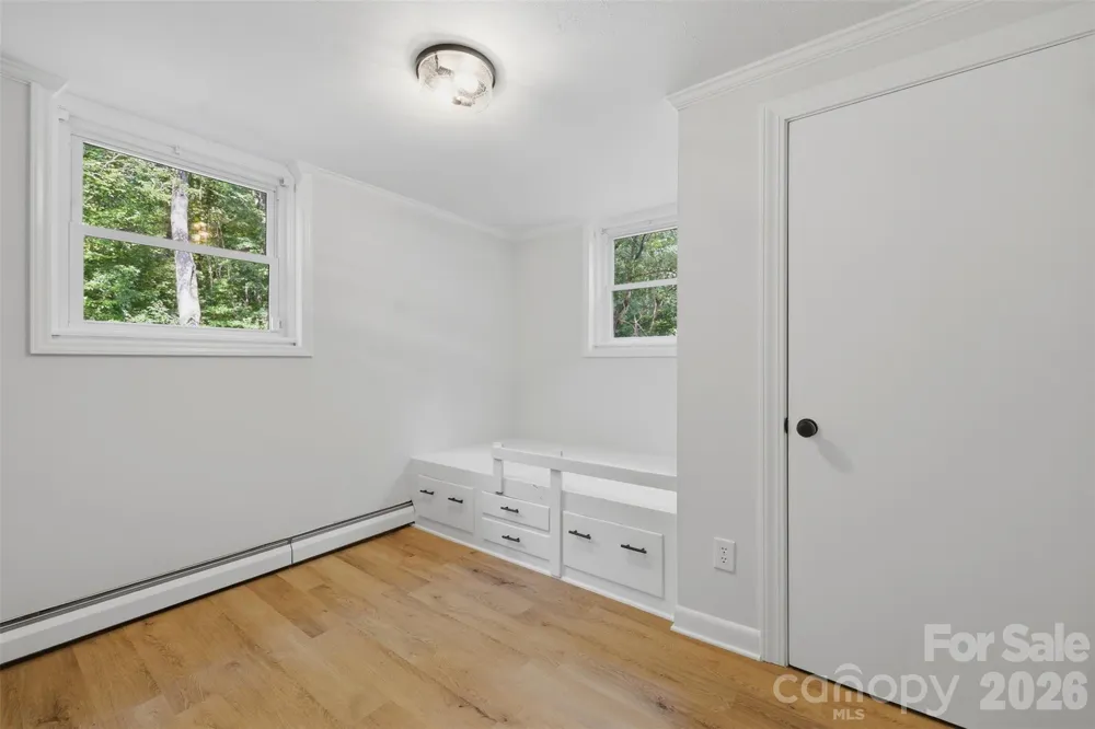 401 S East End Avenue Statesville, NC 28677