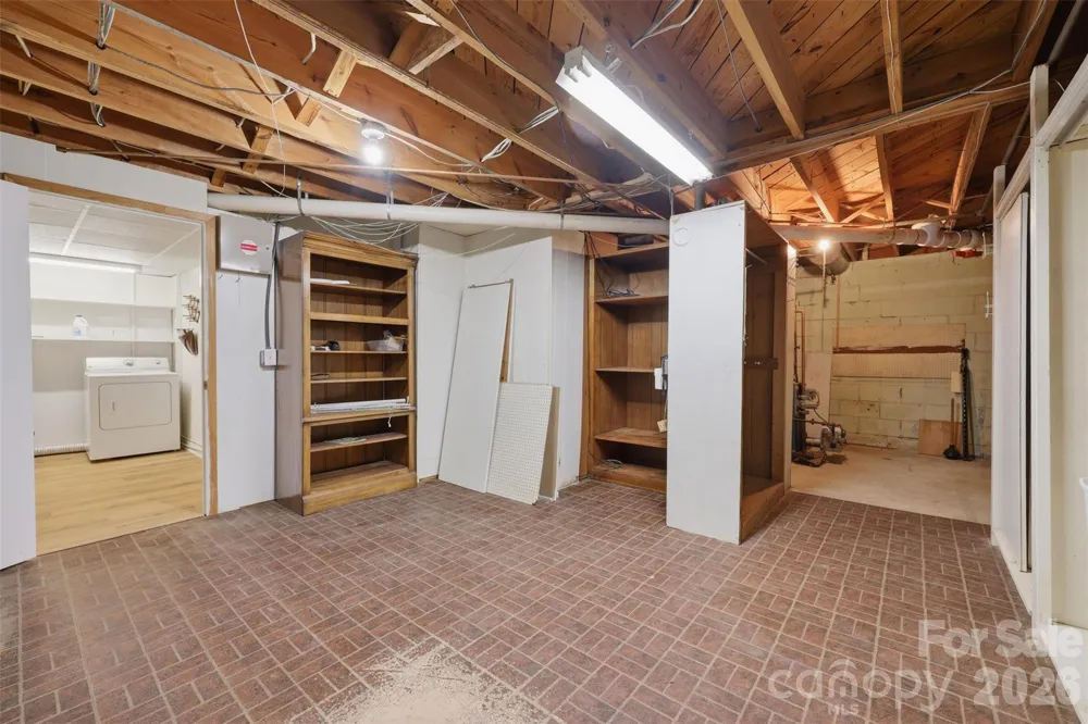 401 S East End Avenue Statesville, NC 28677