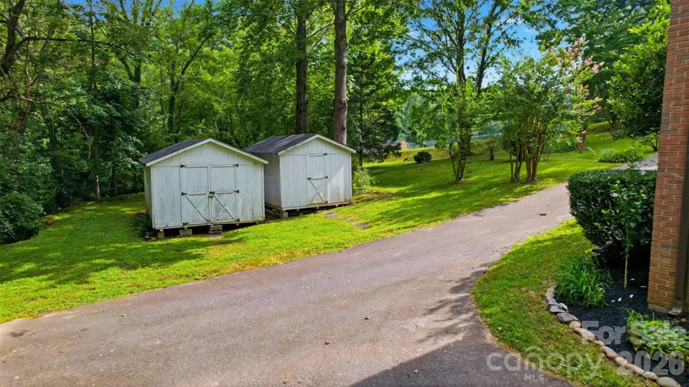 401 S East End Avenue Statesville, NC 28677
