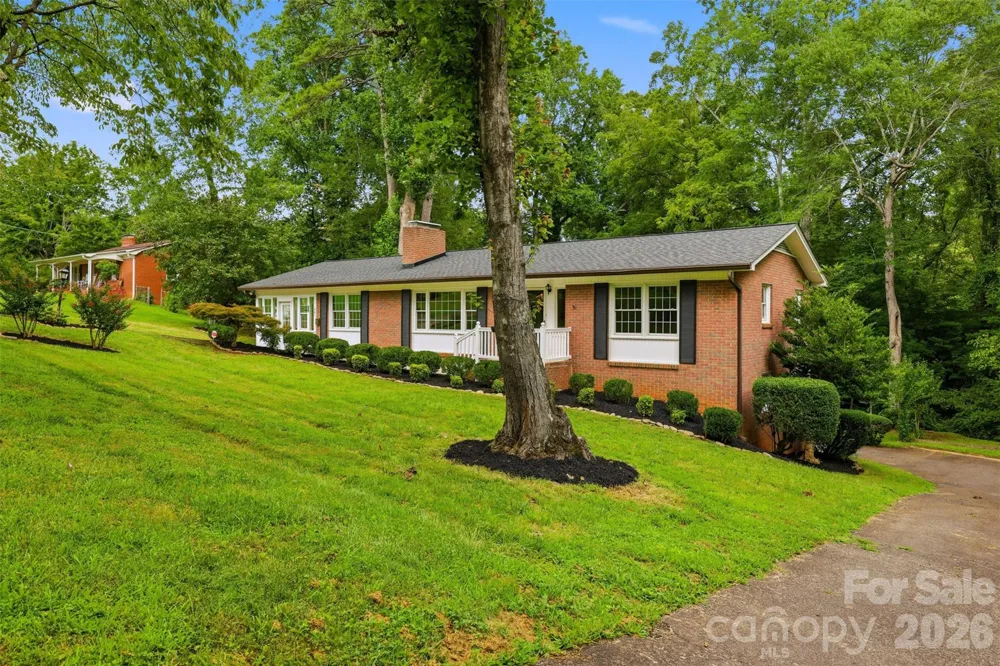 401 S East End Avenue Statesville, NC 28677