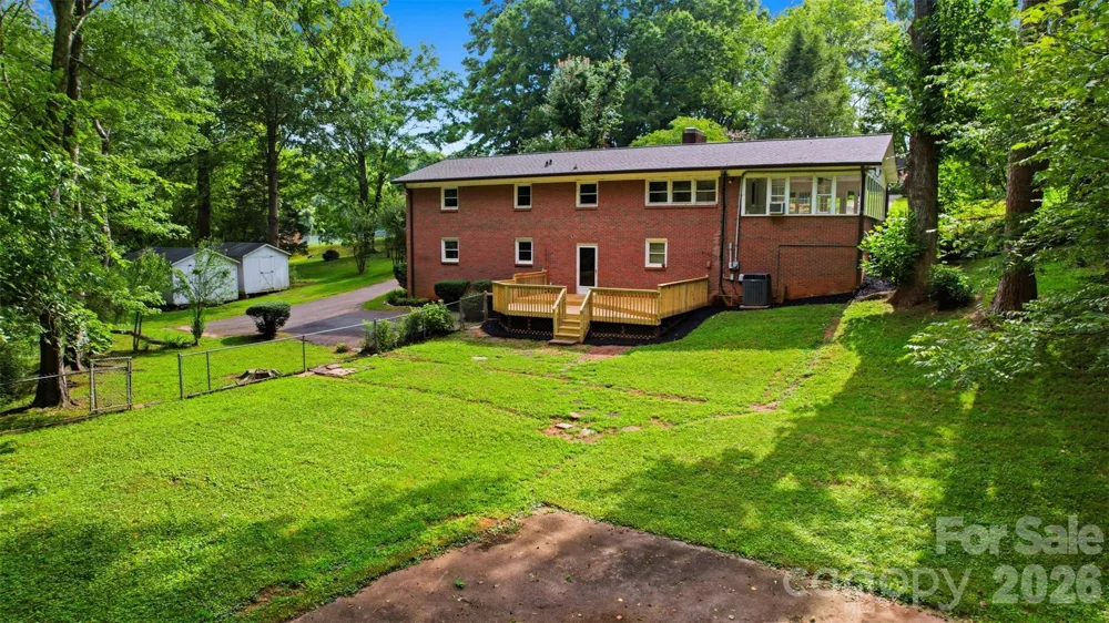 401 S East End Avenue Statesville, NC 28677