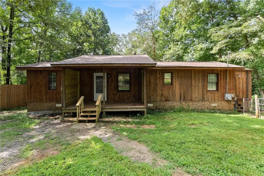 34 Somerset Place Dahlonega, GA 30533