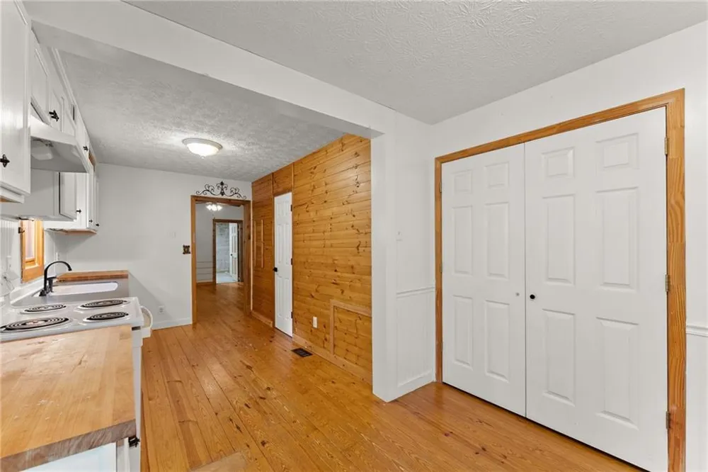 34 Somerset Place Dahlonega, GA 30533