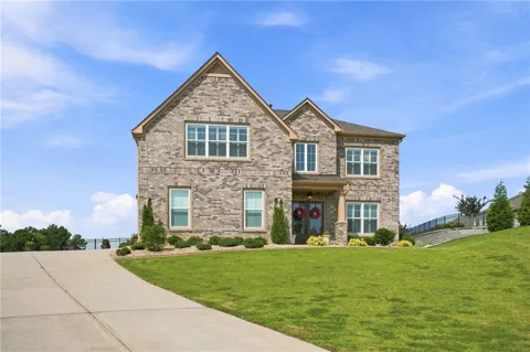 1604 Falcon Court