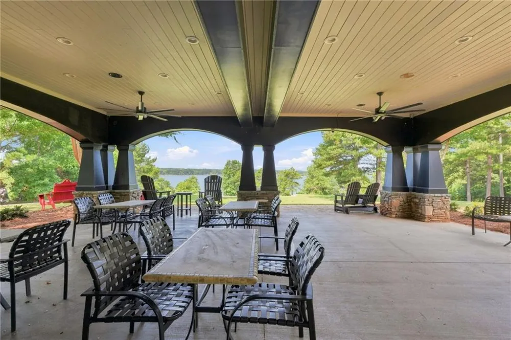 1604 Falcon Court Locust Grove, GA 30248