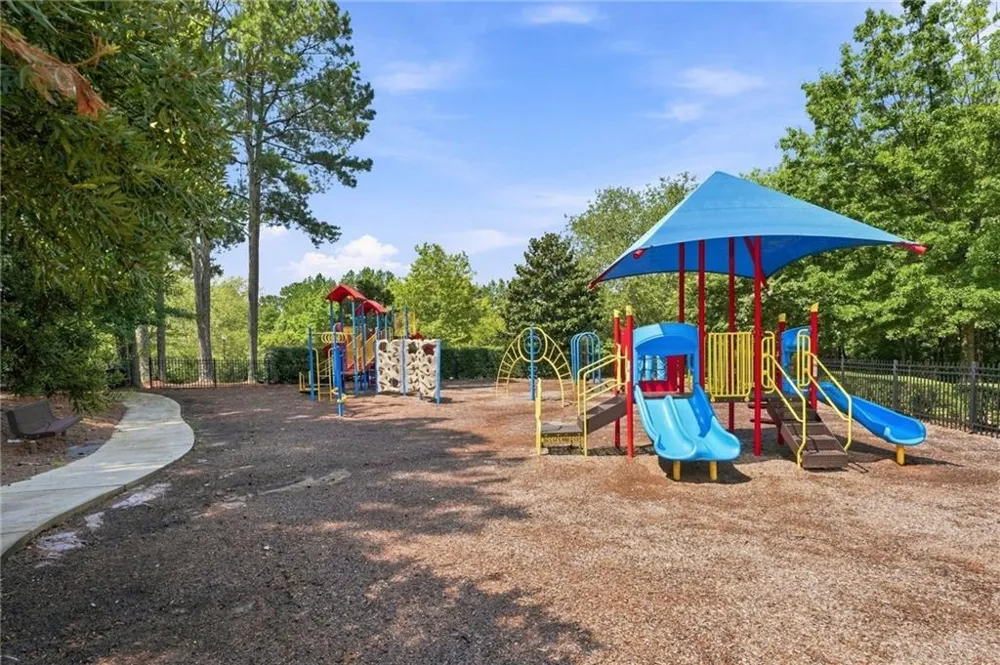 1604 Falcon Court Locust Grove, GA 30248