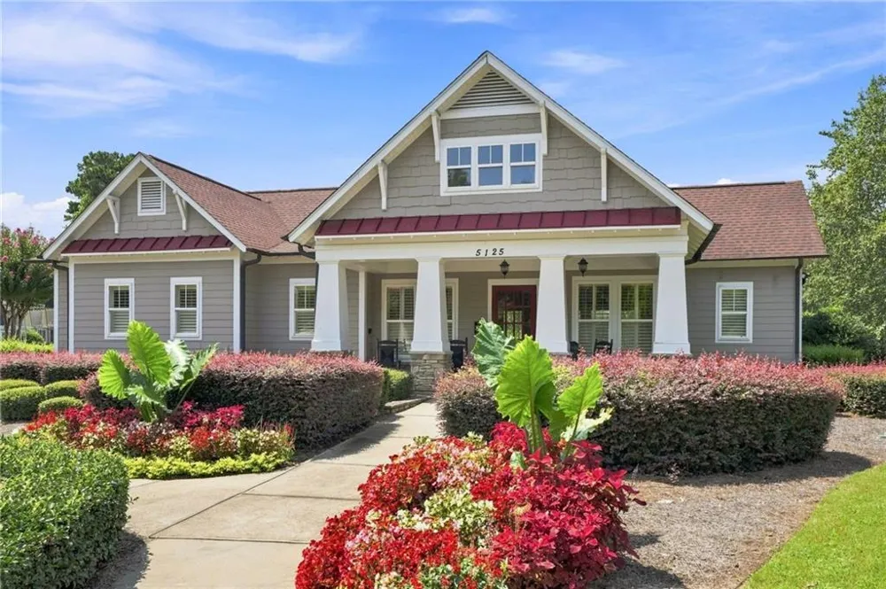 1604 Falcon Court Locust Grove, GA 30248