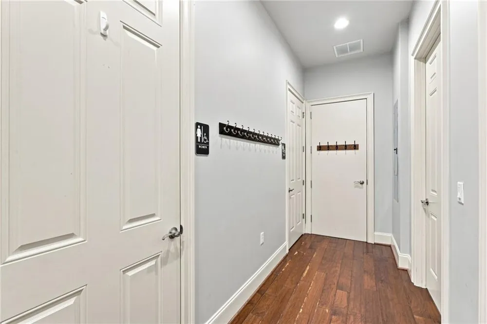 1604 Falcon Court Locust Grove, GA 30248