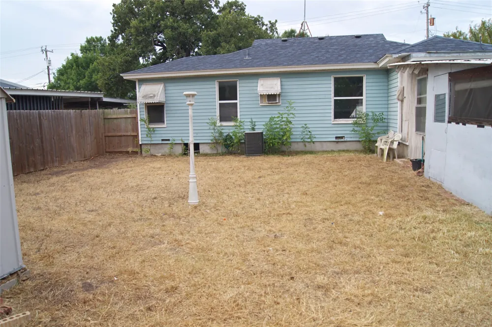2407 Oak Drive Gatesville, TX 76528