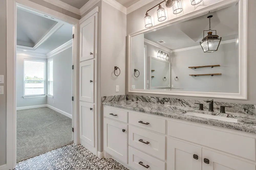 2161 Eagles Ridge Drive Weatherford, TX 76087