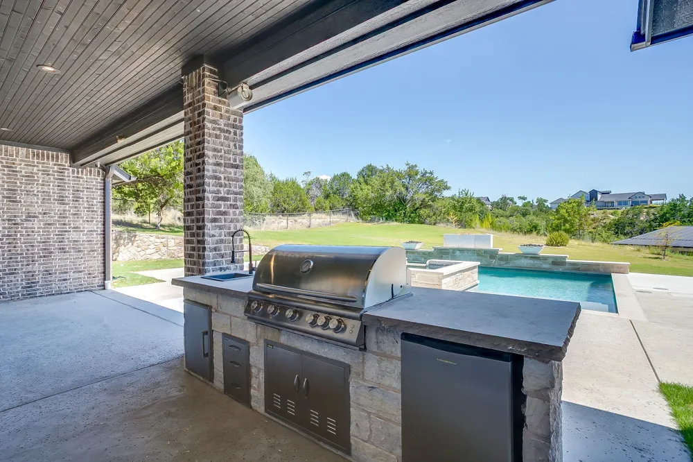 2161 Eagles Ridge Drive Weatherford, TX 76087