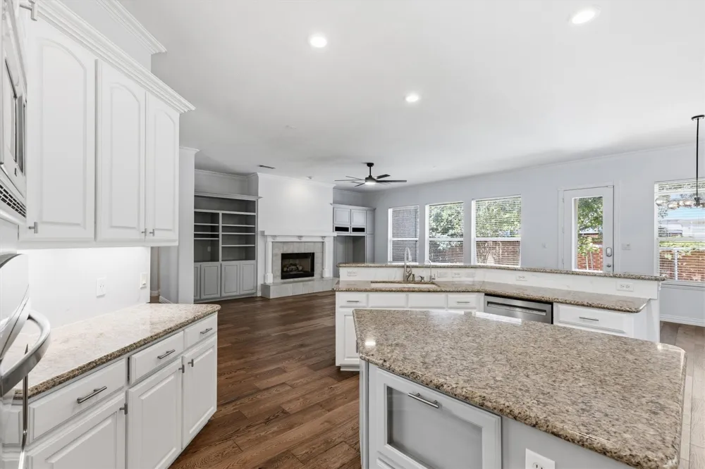 115 Bristol Court Coppell, TX 75019