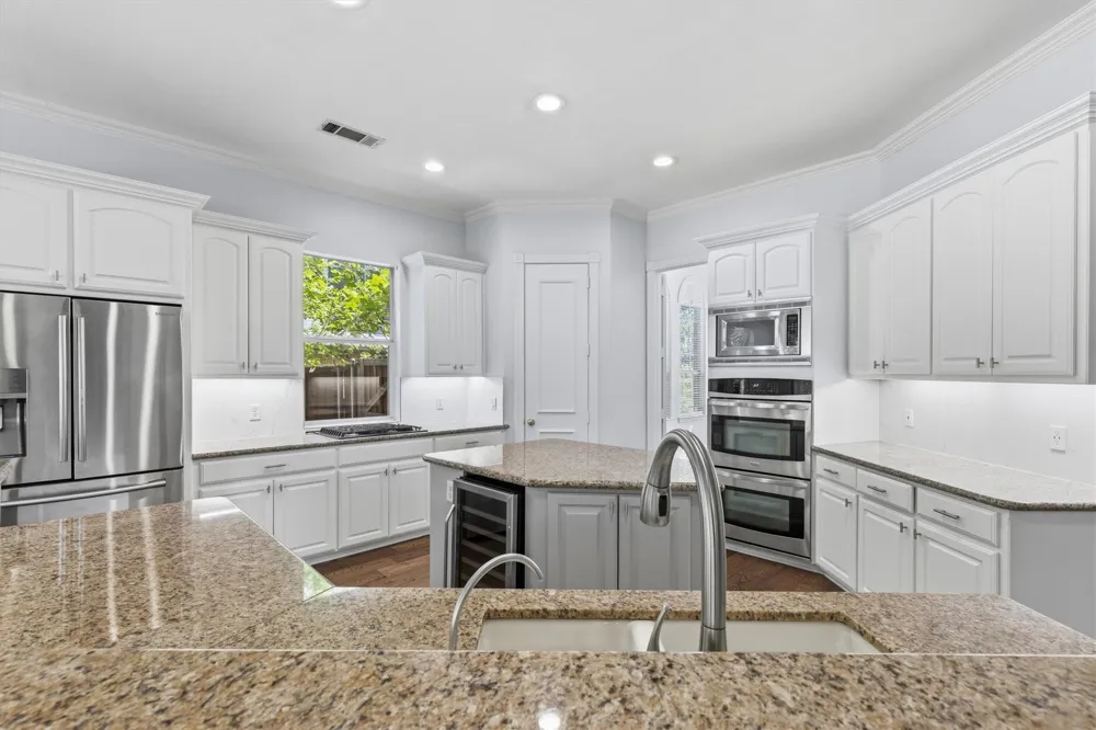 115 Bristol Court Coppell, TX 75019