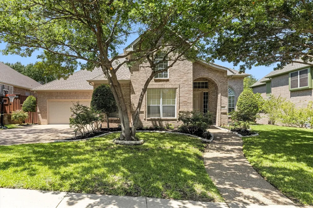 115 Bristol Court Coppell, TX 75019