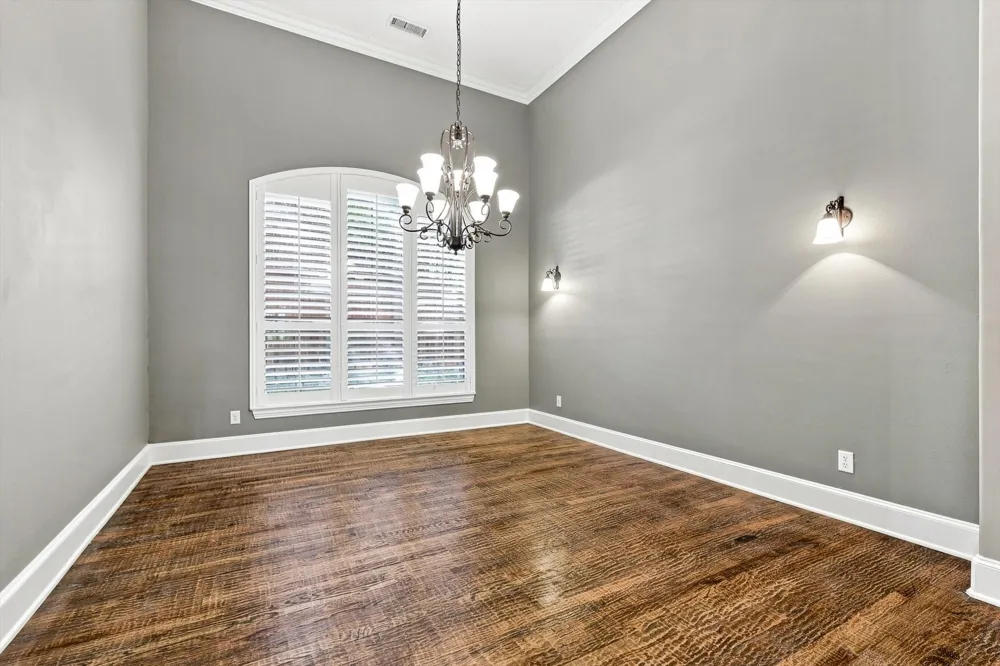 731 Lockridge Road Lantana, TX 76226