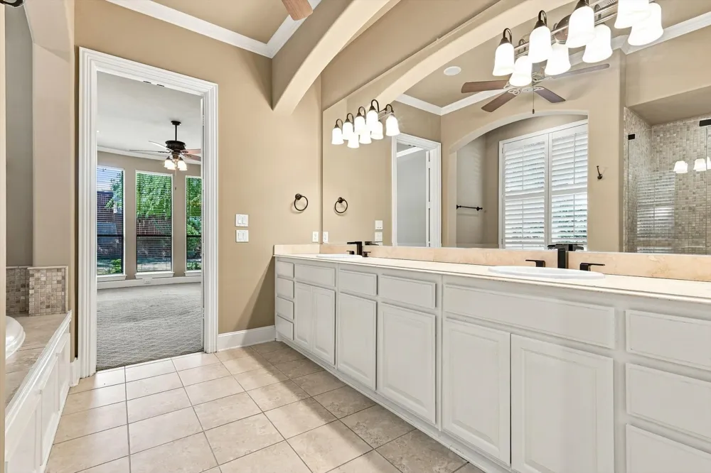 731 Lockridge Road Lantana, TX 76226