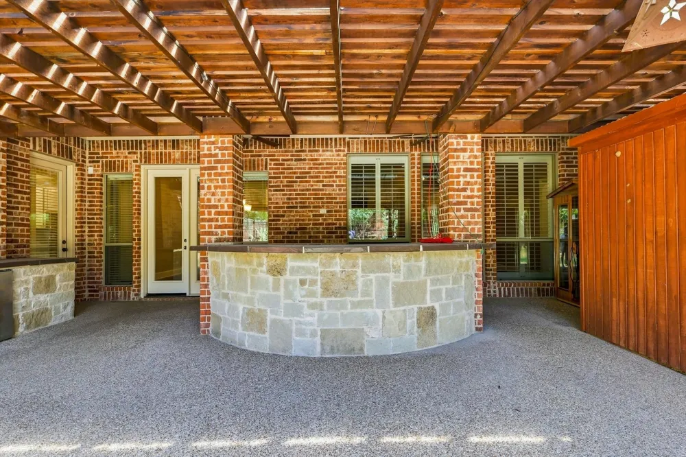 731 Lockridge Road Lantana, TX 76226