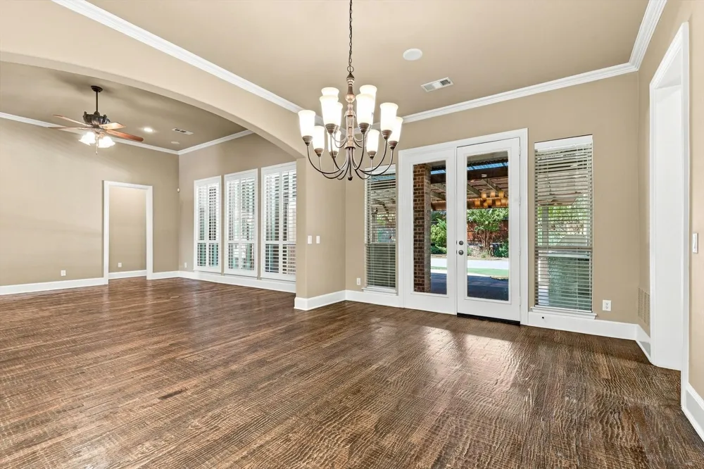 731 Lockridge Road Lantana, TX 76226