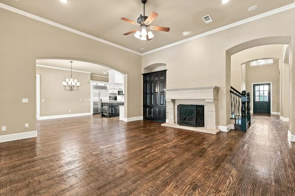 731 Lockridge Road Lantana, TX 76226