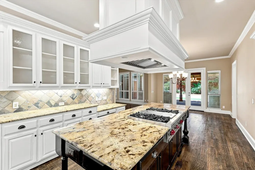 731 Lockridge Road Lantana, TX 76226