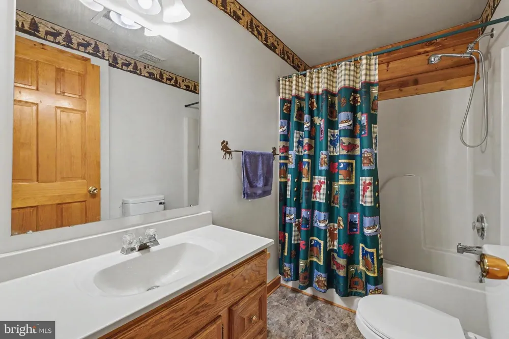 186 HIGH KNOB ROAD Front Royal, VA 22630