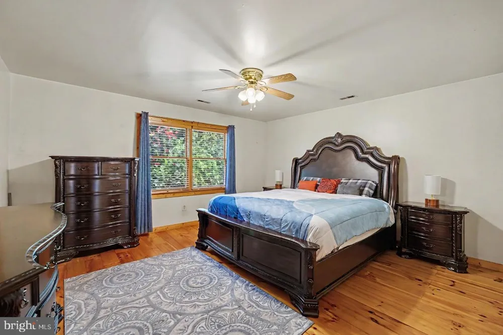 186 HIGH KNOB ROAD Front Royal, VA 22630
