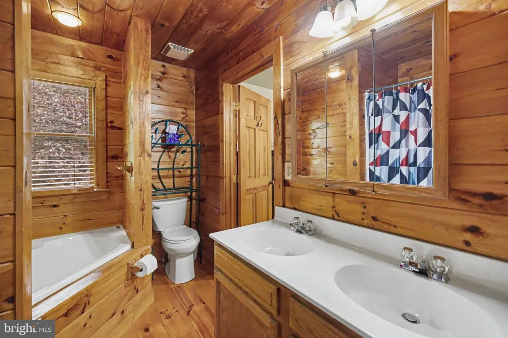186 HIGH KNOB ROAD Front Royal, VA 22630