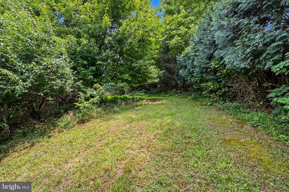 186 HIGH KNOB ROAD Front Royal, VA 22630