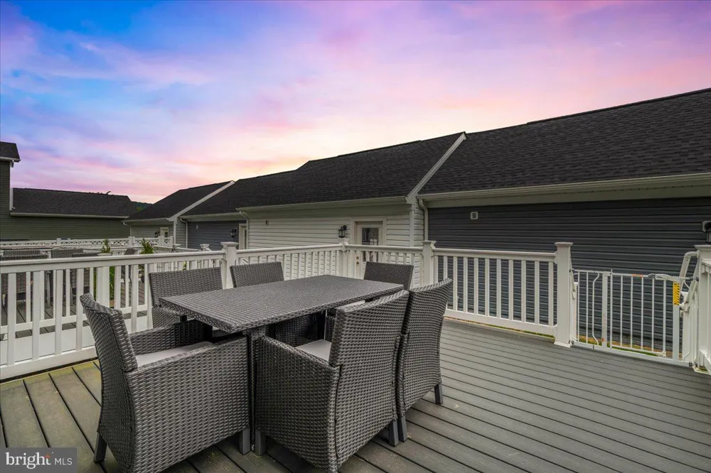 1309 CRAMPTON PLACE Brunswick, MD 21716