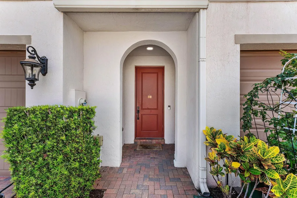 10175 Akenside Drive Boca Raton, FL 33428