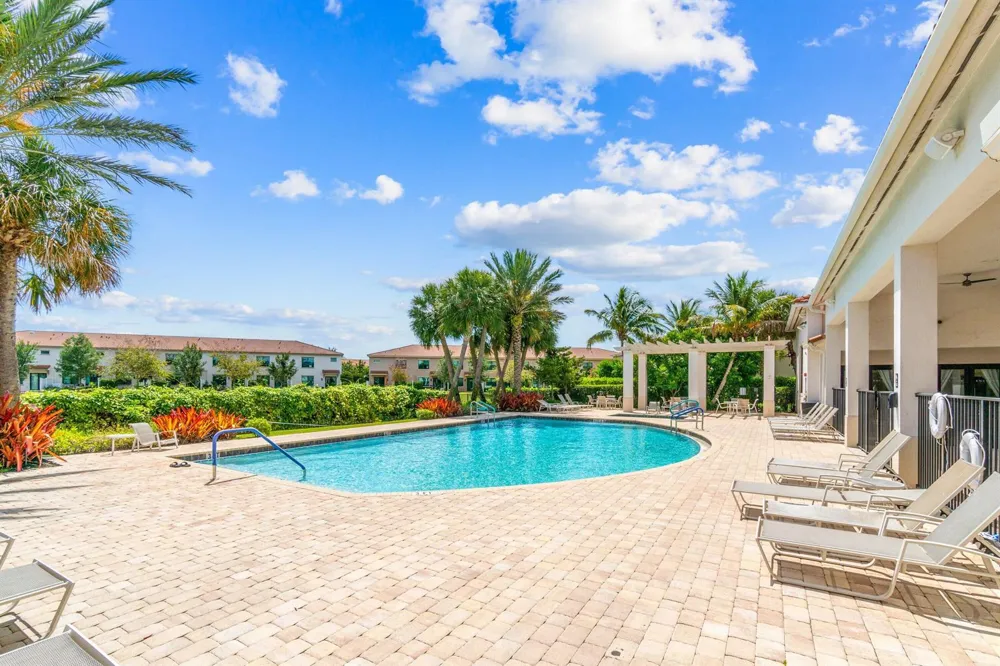 10175 Akenside Drive Boca Raton, FL 33428