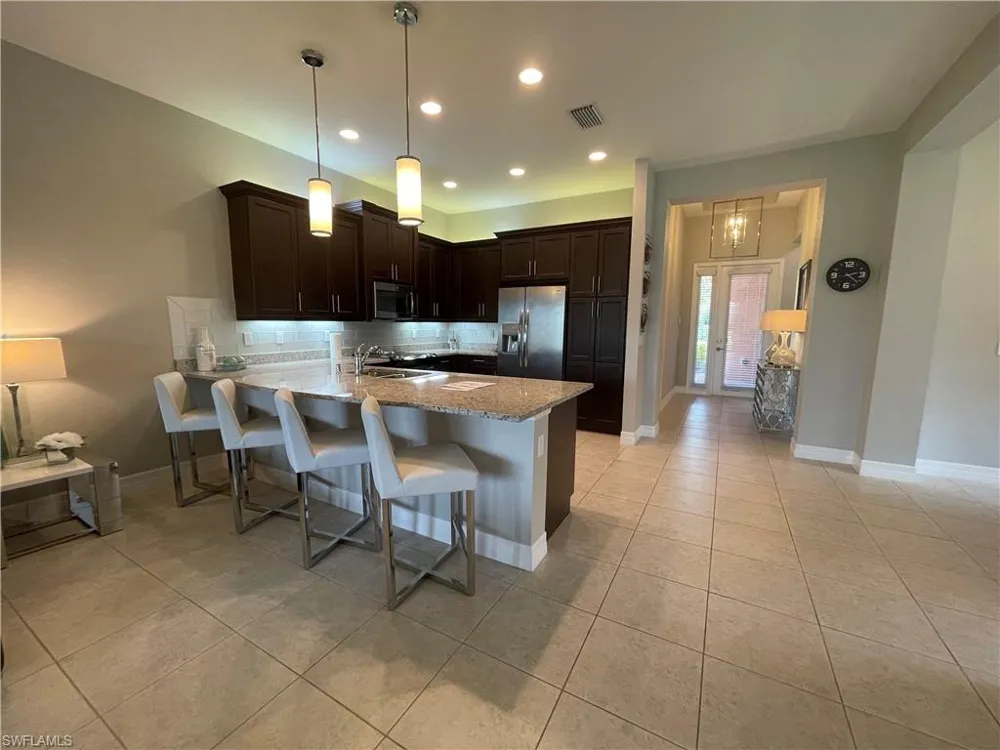 13548 Coronado Drive Naples, FL 34109